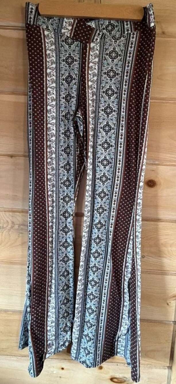 Windsor Paisley Print High Waist Flare Pants Large
